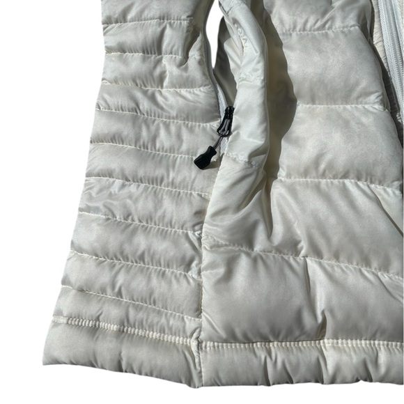 Eastern Mountain Sports White Goose Down Full Zip Puffer Vest + Drawstring, M - Picture 3 of 9